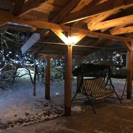 Holiday Home Rayskiy Ugolochek Kvitki ภายนอก รูปภาพ