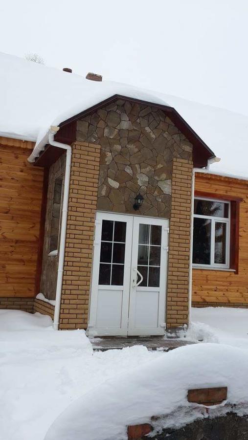 Holiday Home Rayskiy Ugolochek Kvitki ภายนอก รูปภาพ
